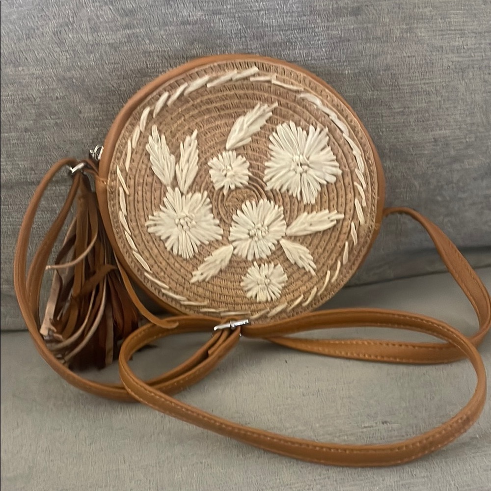 Art Class - Round Tan Woven Bag with Floral Design